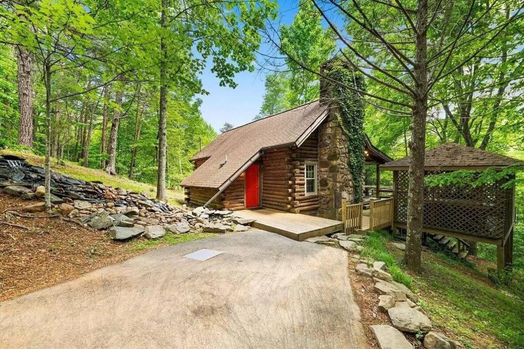 Very Private, Real Log Cabin With Hot Tub! Sevierville Εξωτερικό φωτογραφία