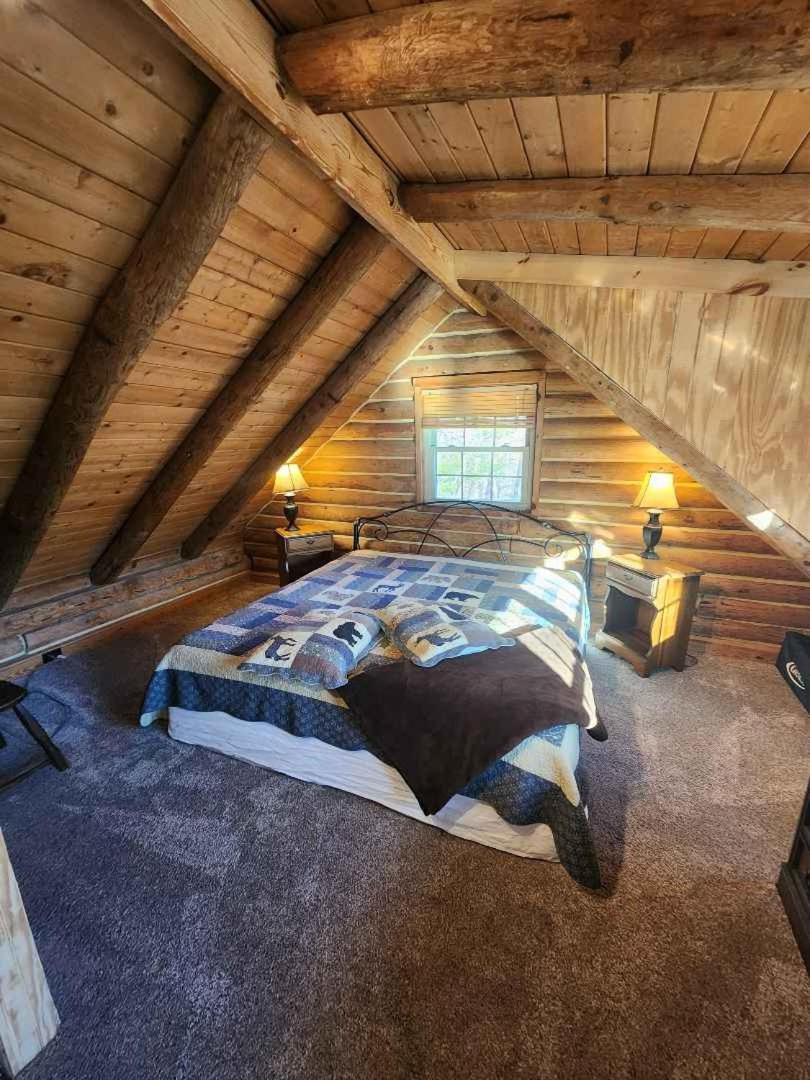Very Private, Real Log Cabin With Hot Tub! Sevierville Εξωτερικό φωτογραφία