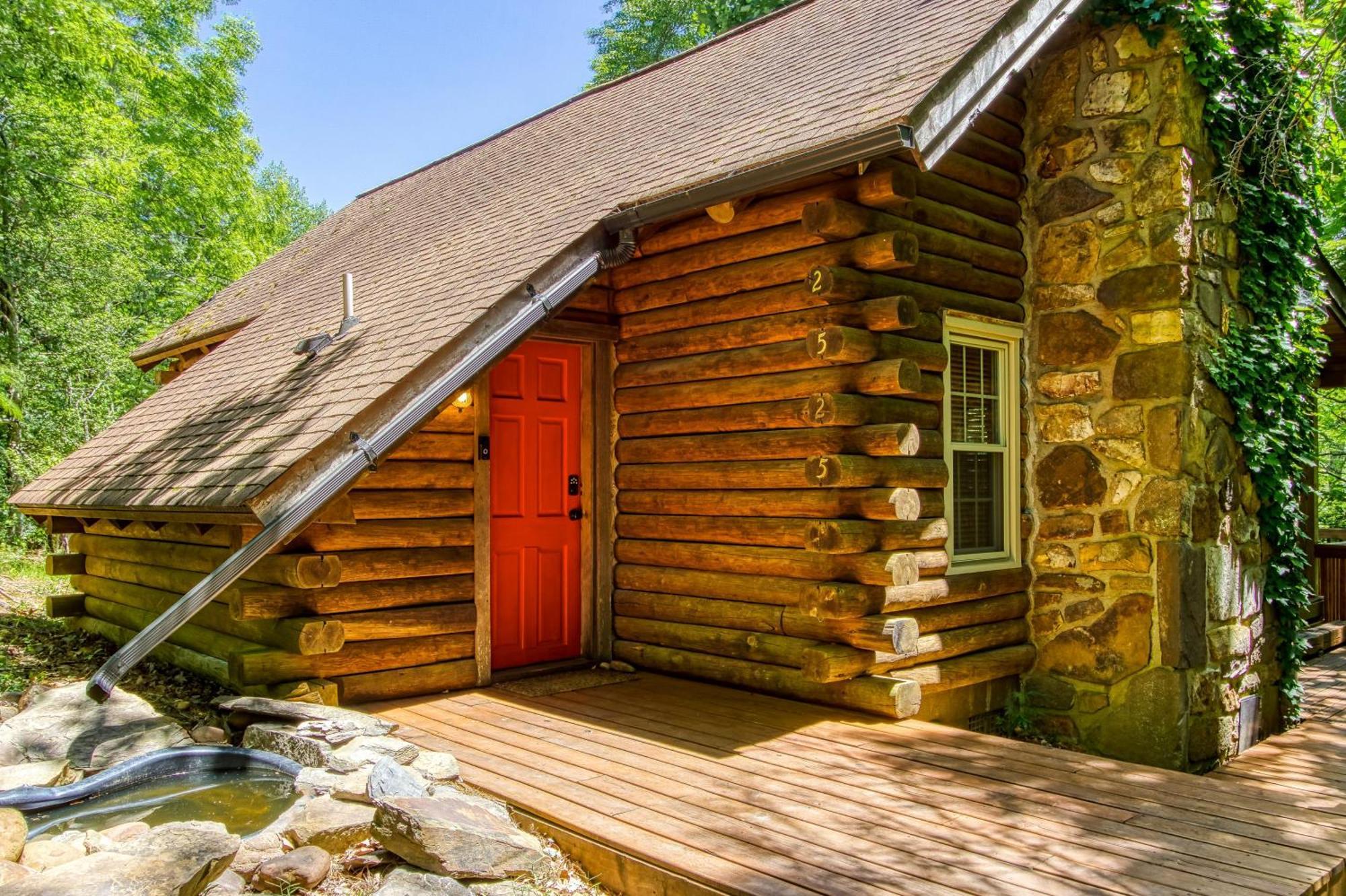 Very Private, Real Log Cabin With Hot Tub! Sevierville Εξωτερικό φωτογραφία